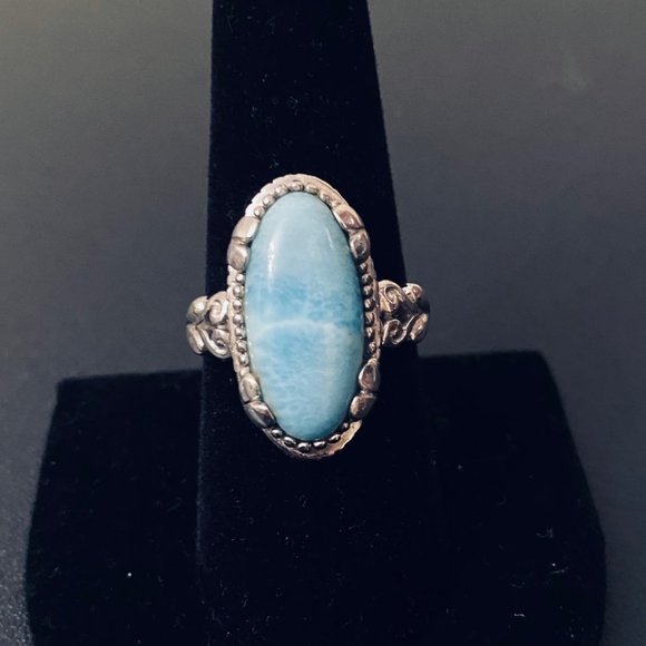 Larimar and Sterling Silver Ring, Size 8.75 - Picture 3 of 9